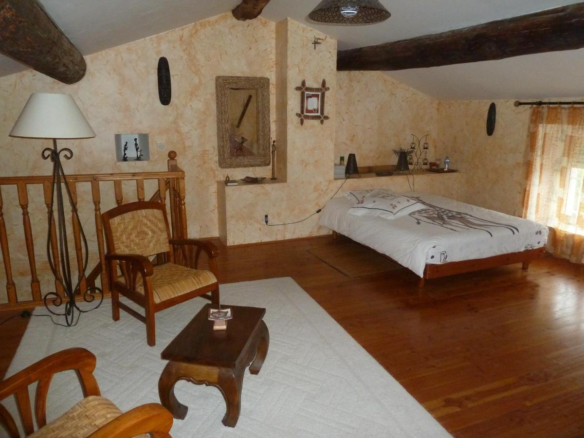 Bed and Breakfast Les Hibiscus Saint-Jean-le-Centenier Экстерьер фото